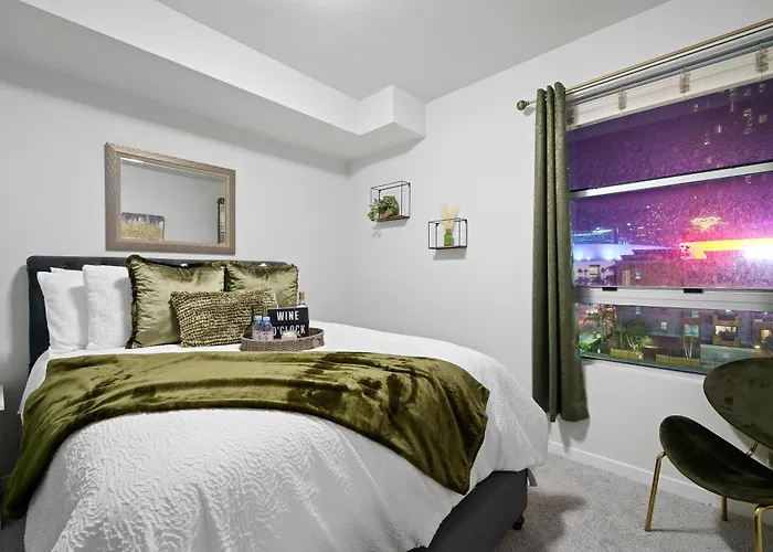 Dtla Escape Skyline Views With Luxury Amenities